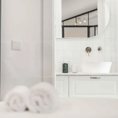 Bright Spacious Duplex With Terrace By Rems Apartment *