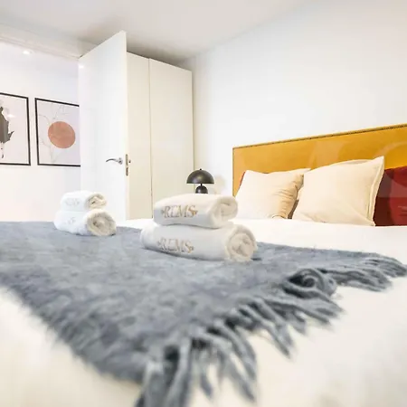 Bright Spacious Duplex With Terrace By Rems Apartment Malaga